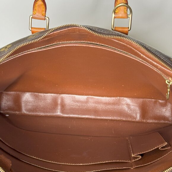 (R833) Louis Vuitton Monogram Porte Document Voyage - Picture 7 of 7